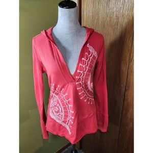 Screened Red with White Sunburst design Shirt with Pockets S:L B#5